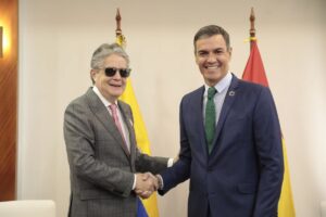Sánchez ofrece el apoyo de España para la exención de visados Schengen de corta estancia a los ecuatorianos