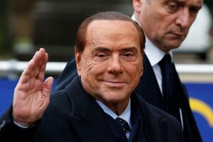 Silvio Berlusconi prepara su vuelta al Senado, nueve aos despus de su expulsin