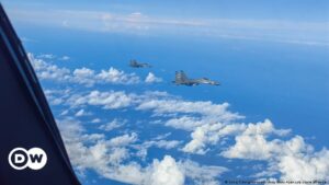 Taiwán denuncia nuevas incursiones de aviones y buques chinos | El Mundo | DW
