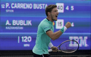 US Open: Pablo Carreo desarma al caonero Bublik, el tenista que odia el tenis
