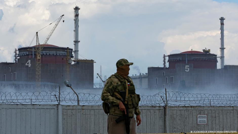 Ucrania cierra reactor de central nuclear objeto de ataques