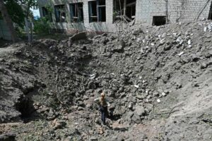 Viaje a Jrkov, la ciudad engaada por la retirada rusa: "Nos bombardean todos los das, nadie est a salvo"