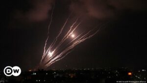 Yihad Islámica afirma haber disparado cohetes a Jerusalén | El Mundo | DW
