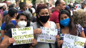 denuncian retrasos en pagos a universitarios en Venezuela