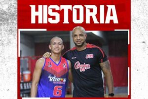 ▷ #FOTOS ¡Noche histórica en el baloncesto venezolano! Padre e hijo coincidieron en el Domo Bolivariano #27Ago