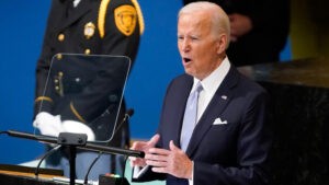 Biden: "Rusia est haciendo amenazas irresponsables sobre el uso de armas nucleares"