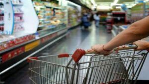 Canasta Alimentaria se ubicó en $517 durante agosto en Maracaibo, aumentando 18% con respecto a julio
