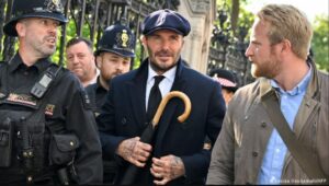 David Beckham hace cola de 13 horas para despedirse de Isabel II en Londres