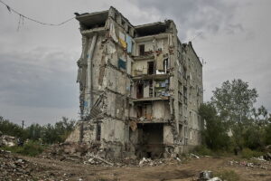 Descubren diez "centros de tortura" en la regin ucraniana de Jrkov reconquistada a los rusos