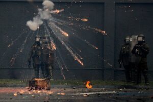 El Gobierno chileno se endurece ante una violencia urbana "cada vez ms agresiva y peligrosa"