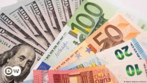 El euro registra su mayor caída en 20 años | El Mundo | DW