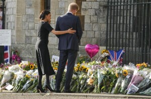 Harry y Meghan planean traer a sus hijos al funeral de Isabel II