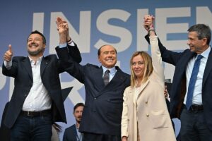 La derecha italiana cierra la campaa en Roma paladeando la victoria