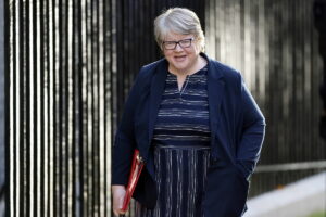Liz Truss se apoya en otra mujer para llevar las riendas del Gobierno britnico