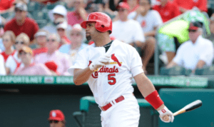 Pujols está a pocos paso de alcanzar la cifra de los 700 vuelacercas / Foto AP
