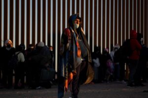 Migrantes venezolanos saturan la frontera de México con Estados Unidos ante la extensión del Estatus de Protección Temporal
