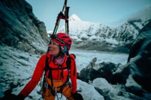 Muere Hilaree Nelson, una de las mejores alpinistas del mundo, tras una cada en el Manaslu