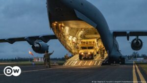 Pentágono creará comando en Alemania para coordinar ayuda a Ucrania | El Mundo | DW
