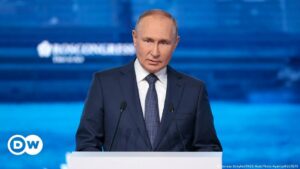 Putin confirma que se reunirá con el presidente de China en Uzbekistán | El Mundo | DW