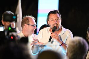 Salvini desata una tormenta política en Italia al cuestionar las sanciones a Rusia