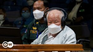 Tribunal en Camboya confirma cadena perpetua por genocidio contra dirigente de jemeres rojos | El Mundo | DW