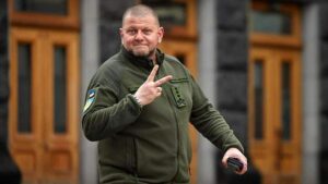 ¿Quién es Zaluzhnyi, el jefe del Ejército de Ucrania?
