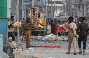 Al menos 25 muertos en un ataque con coches bomba en Mogadiscio