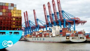 Alemania permitirá participación minoritaria china en puerto de Hamburgo | Europa al día | DW