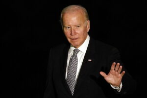 Biden dice que el mundo se enfrenta a un "Armagedn nuclear' por primera vez desde 1962
