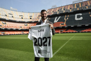 Capitn Gay, leyenda hasta 2027: las dudas de mayo, el proyecto, Gattuso y "la grandeza del Valencia"