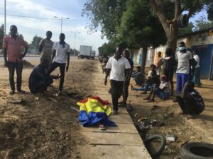Chad declara siete días de luto por la muerte de 50 personas en una manifestación contra la junta militar