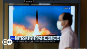 Corea del Norte disparó dos misiles balísticos al mar de Japón | El Mundo | DW