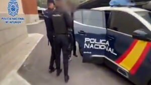 Detenido en la frontera de La Junquera uno de los presuntos autores del robo en casa de Benzema