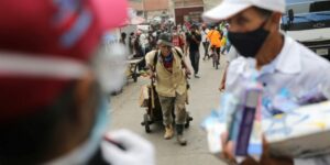 EFE: La pobreza supera a la “recuperación económica” en Venezuela