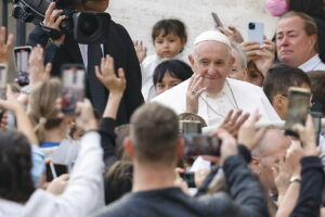 El Papa Francisco alerta contra la pornografa, un "vicio" tambin de "sacerdotes y monjas"