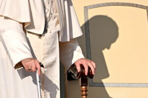 El Papa avisa a los jvenes de que depender del telfono "atrofia el deseo"