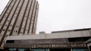 En España lograron un trasplante de intestino en una bebé