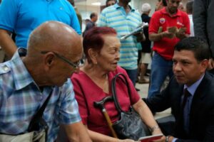 Este viernes #21Oct inicia entrega del primer mes de aguinaldo a los pensionados (+Monto)