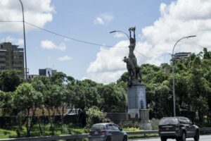 Gobierno nacional inauguró plaza en Yaracuy con escultura de María Lionza