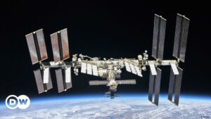 La Estación Espacial Internacional recibe a otros cuatro astronautas | El Mundo | DW