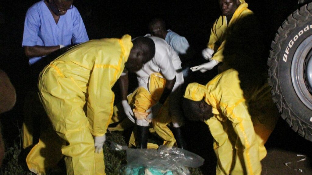 La OMS, preocupada por el brote de ébola en Uganda ante la ineficacia de las vacunas