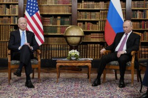 Lavrov dice que Putin est dispuesto a verse con Biden
