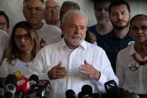 Lula agradece a Dios y anuncia conciliación en Brasil