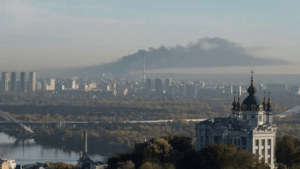 Mas de 1.000 ciudades de Ucrania sufren apagones después de los recientes ataques de Rusia