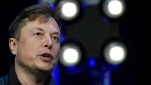Musk planea recortar 75 % de la nómina de Twitter según informe