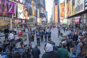 Nueva York establece los límites de Times Square que quedarán libres de armas