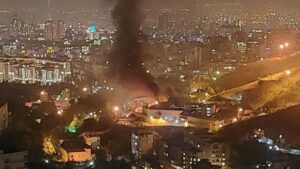 Nueva jornada de protestas en Irán con un incendio en la mayor prisión de Teherán