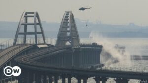 Putin encarga reforzar protección de puente de Crimea | El Mundo | DW