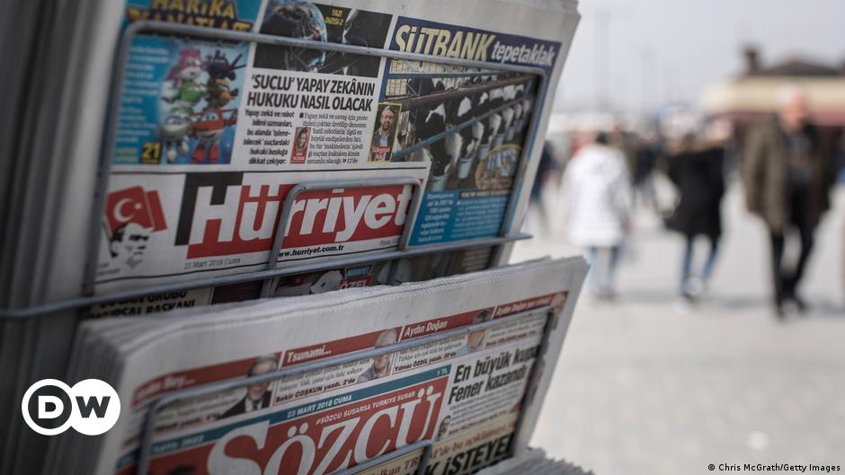 Turquía aprueba ley que criminaliza la difusión de ″información falsa″ | El Mundo | DW