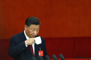 Xi Jinping reitera su promesa de completar la "reunificacin" de Taiwan: "No renunciaremos al uso de la fuerza"